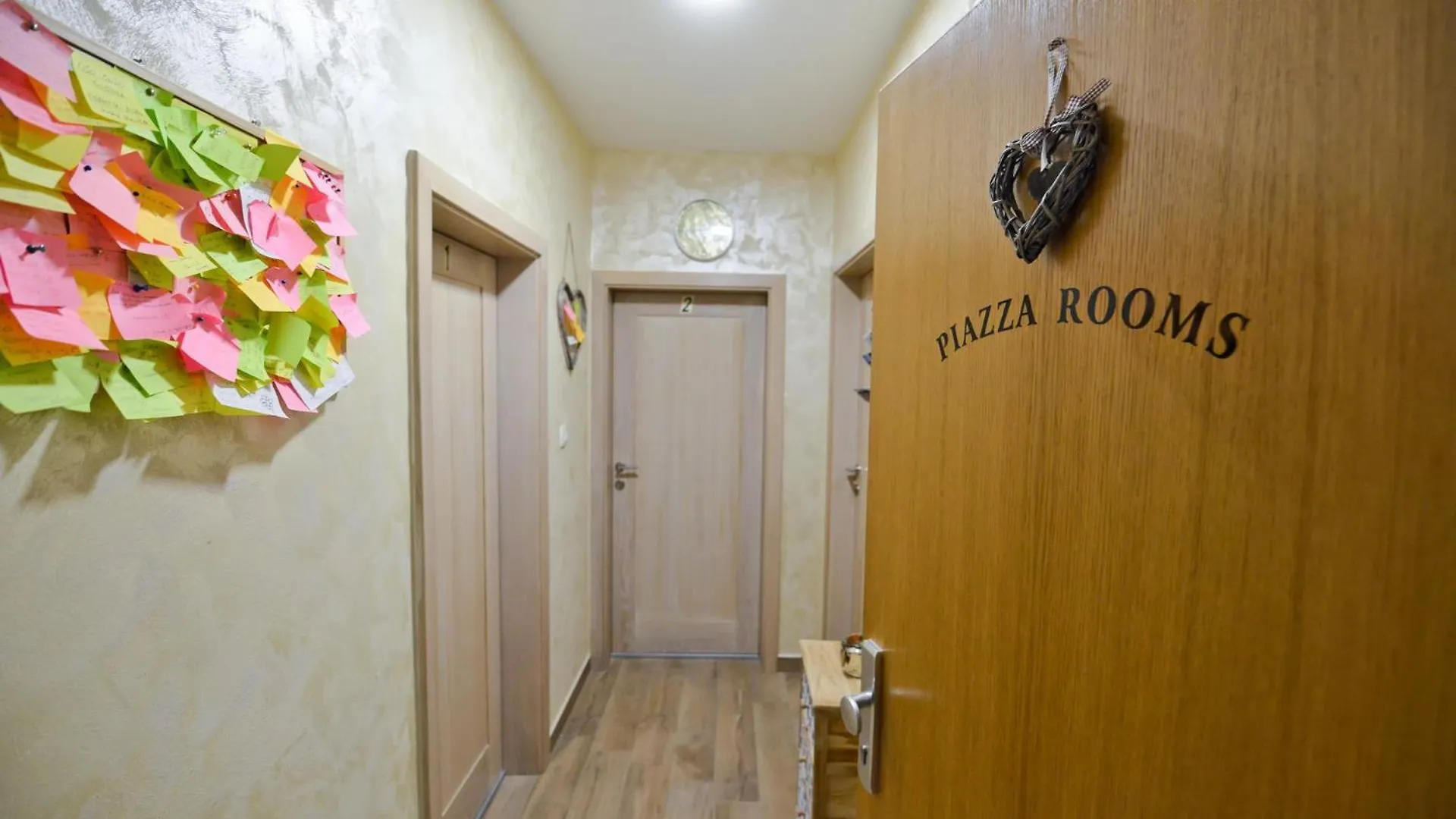 بيت ضيافة Piazza Rooms زادار